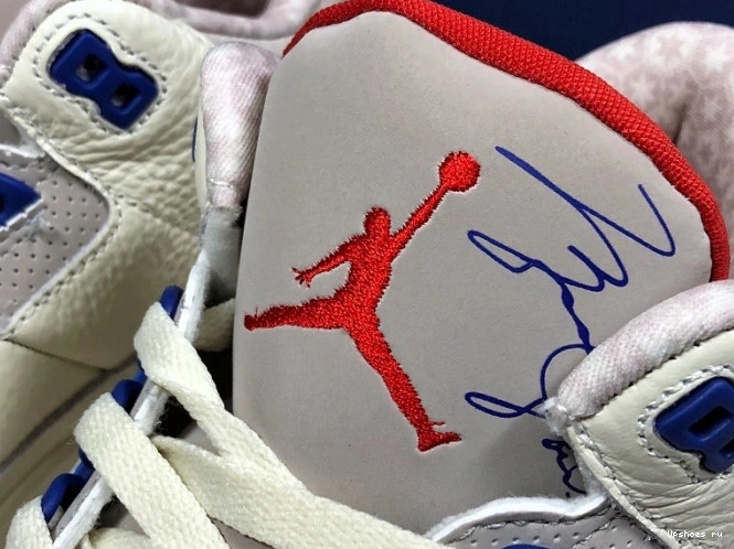 Flight 3 Jordan 136064-140 International Retro  1109